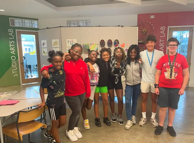Students and volunteers gathered after a FutureReadyTeens session